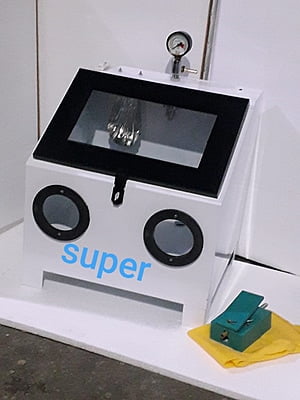 FOSTING BOX